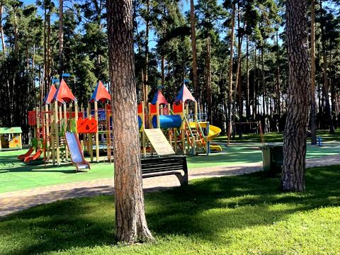 квартира за адресою Лісова вул., 4-Є