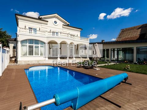 будинок за адресою с. Крюківщина, Молодіжна вул.