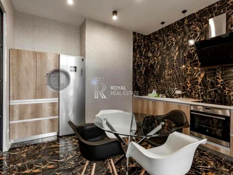 квартира за адресою Андрія Верхогляда вул. (Михайла Драгомирова), 15-А