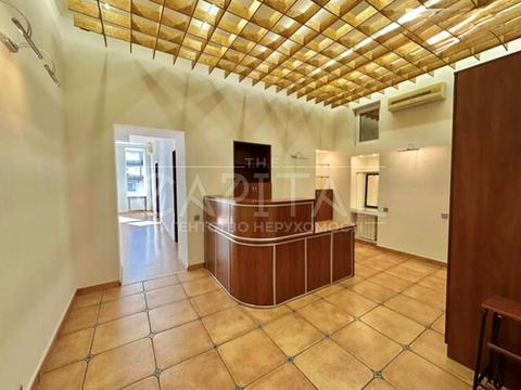 комерційна за адресою Велика Васильківська вул. (Червоноармійська), 49