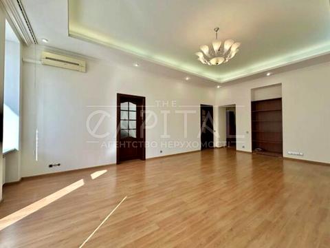 комерційна за адресою Велика Васильківська вул. (Червоноармійська), 49