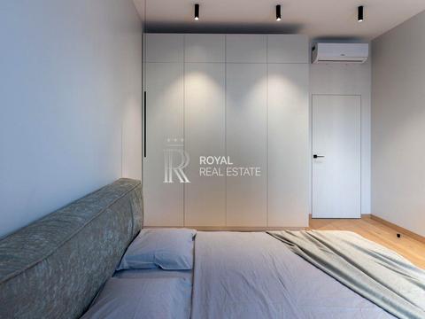 квартира за адресою Андрія Верхогляда вул. (Михайла Драгомирова), 4б