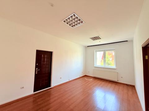 коммерческая по адресу Шандора Петефі пл., 111