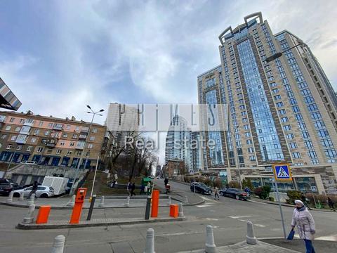 комерційна за адресою Іоанна Павла II вул. (Патріса Лумумби), 7