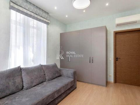 квартира за адресою Андрія Верхогляда вул. (Михайла Драгомирова), 16-Б