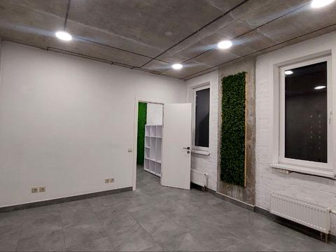 коммерческая по адресу Василия Симоненко ул., 30