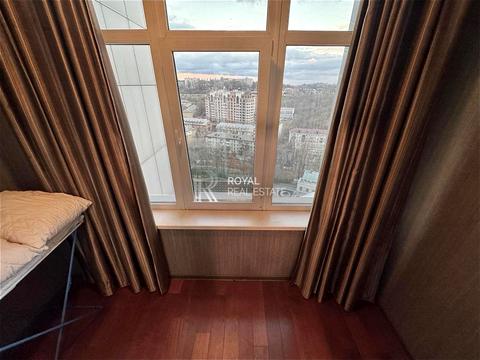 квартира за адресою Андрія Верхогляда вул. (Михайла Драгомирова), 7