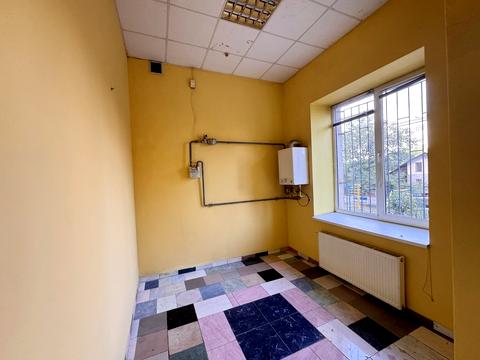 комерційна за адресою Галицька вул., 80