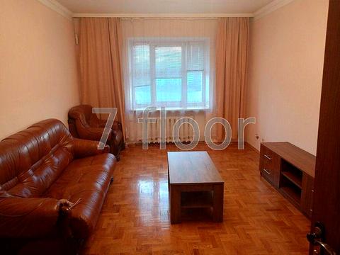 квартира за адресою Ревуцького вул., 5