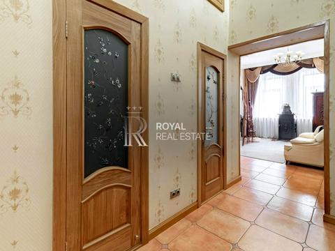 квартира за адресою Богдана Хмельницького вул., 2