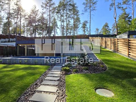 будинок за адресою Центральна