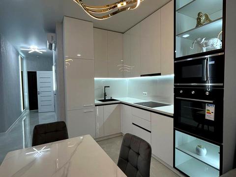 квартира по адресу Краснова ул., 3