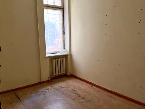 комерційна за адресою Молодіжна вул., 12/1