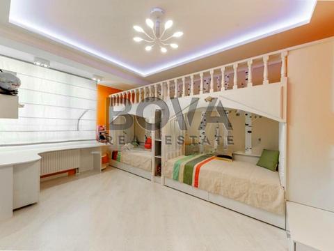 квартира за адресою Академіка Глушкова просп., 9-Д