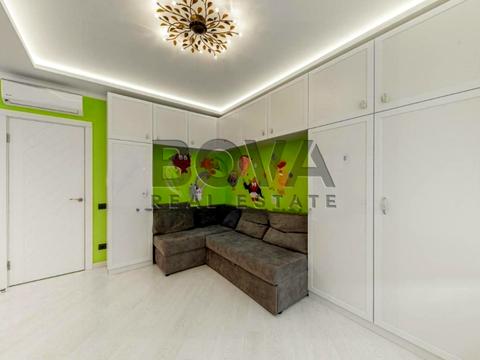 квартира за адресою Академіка Глушкова просп., 9-Д