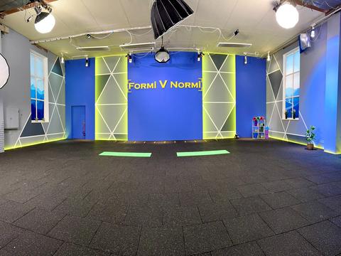 комерційна за адресою Будіндустрії вул., 6