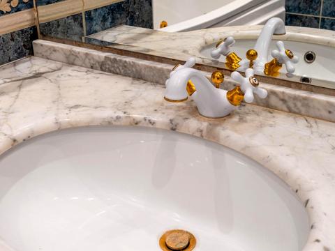 квартира за адресою Героїв Майдану вул. (Гвардійська), 8