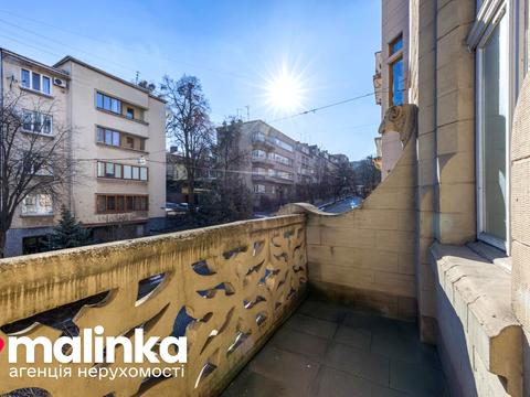 квартира за адресою Героїв Майдану вул. (Гвардійська), 8