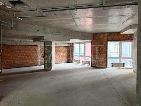 комерційна за адресою Шолуденка вул., 30