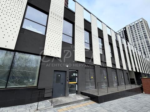 комерційна за адресою Шолуденка вул., 30