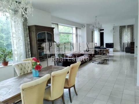 дом по адресу Киев, Батиєва Гора