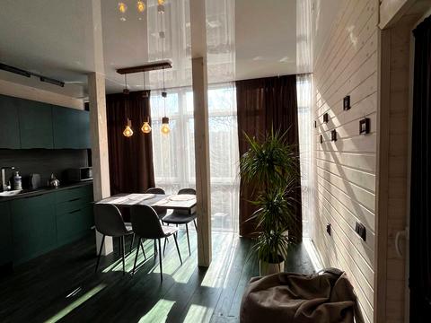 дом по адресу с. Малехов, Жовковская ул., 1