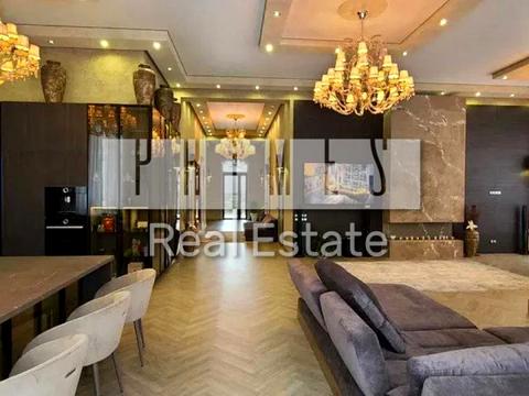 дом по адресу Центральна