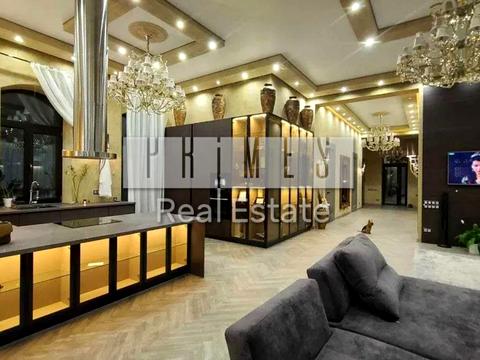 дом по адресу Центральна