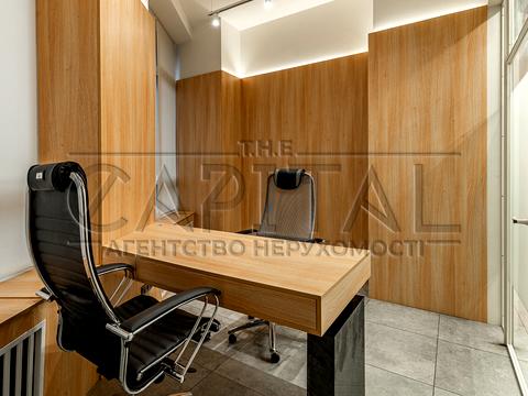 комерційна за адресою Січових Стрільців вул. (Артема), 44-А