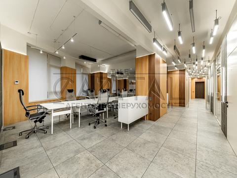 комерційна за адресою Січових Стрільців вул. (Артема), 44-А