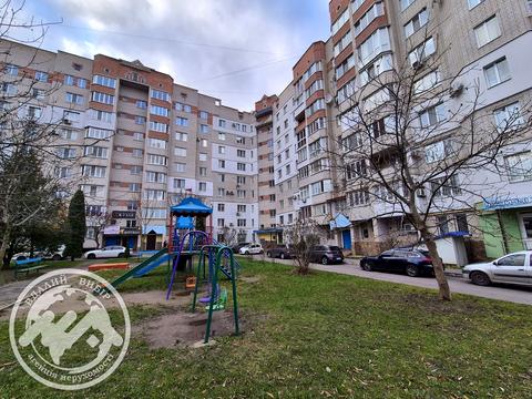 квартира за адресою Зодчих вул., 36