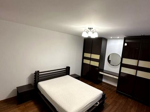 квартира за адресою Залізнична вул., 7