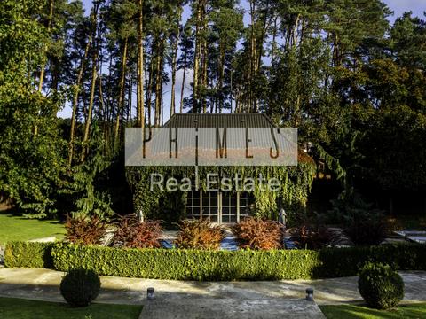 будинок за адресою с. Капітанівка, Центральна