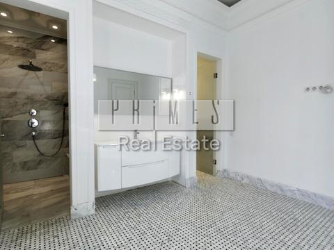 будинок за адресою с. Капітанівка, Центральна