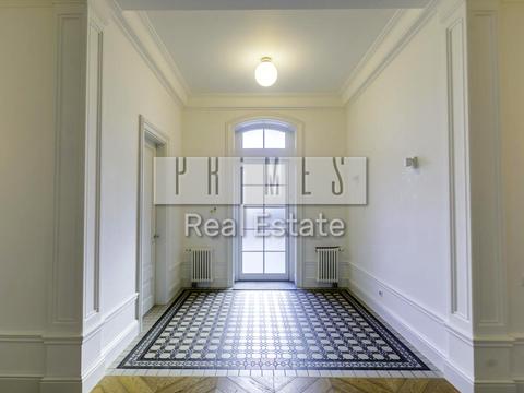 будинок за адресою с. Капітанівка, Центральна