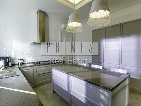 будинок за адресою с. Капітанівка, Центральна