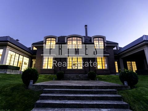 будинок за адресою с. Капітанівка, Центральна