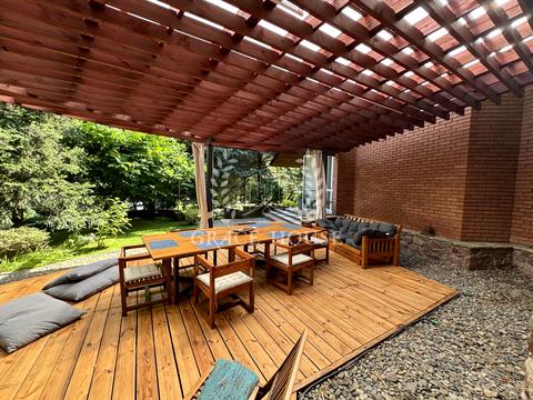 будинок за адресою Анатолія Солов'яненка вул.