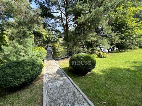 будинок за адресою Анатолія Солов'яненка вул.