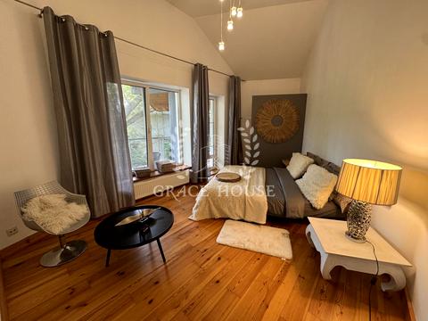 будинок за адресою Анатолія Солов'яненка вул.