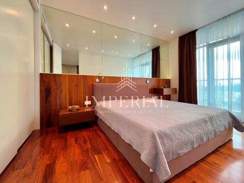 квартира за адресою Раїси Окіпної вул., 18