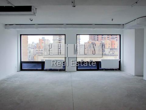 комерційна за адресою Саксаганського вул., 20