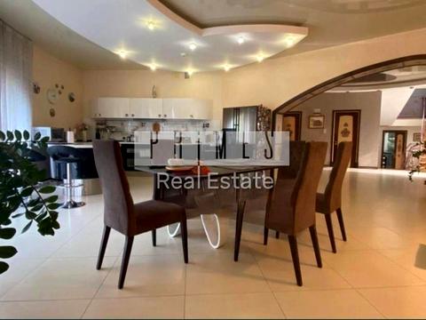 будинок за адресою Прикордонна вул.