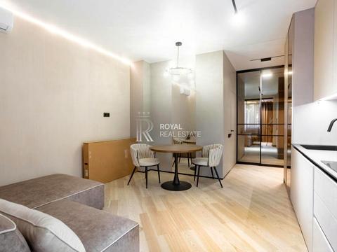 квартира за адресою Андрія Верхогляда вул. (Михайла Драгомирова), 4б