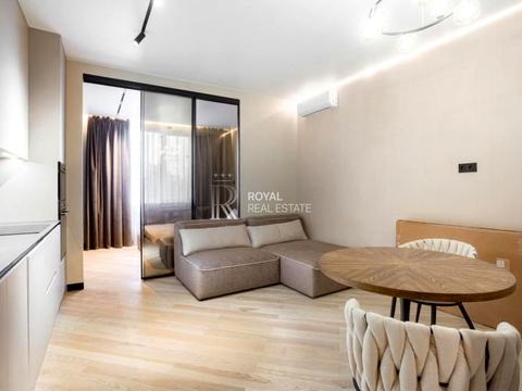 квартира за адресою Андрія Верхогляда вул. (Михайла Драгомирова), 4б