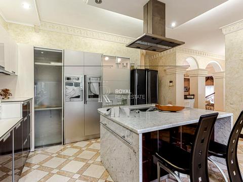 будинок за адресою вул. Богдана Хмельницького, 51