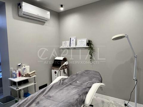 коммерческая по адресу Петровская ул., 1