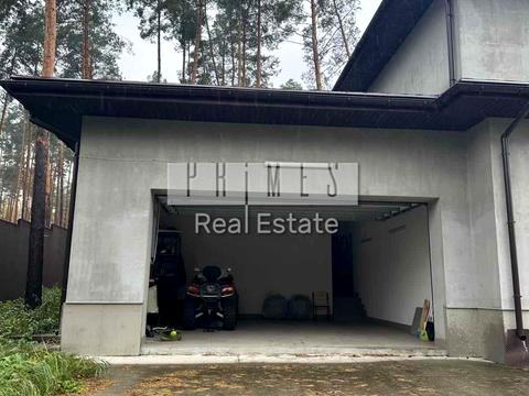 будинок за адресою Центральна вул.