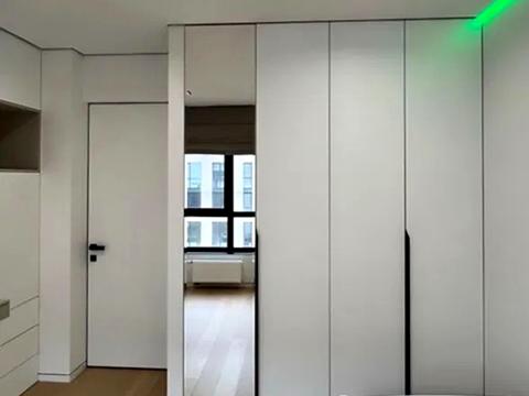 квартира за адресою Салютна вул., 2к9