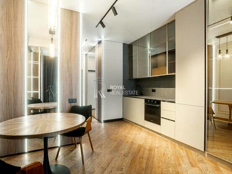 квартира за адресою Андрія Верхогляда вул. (Михайла Драгомирова), 14-А